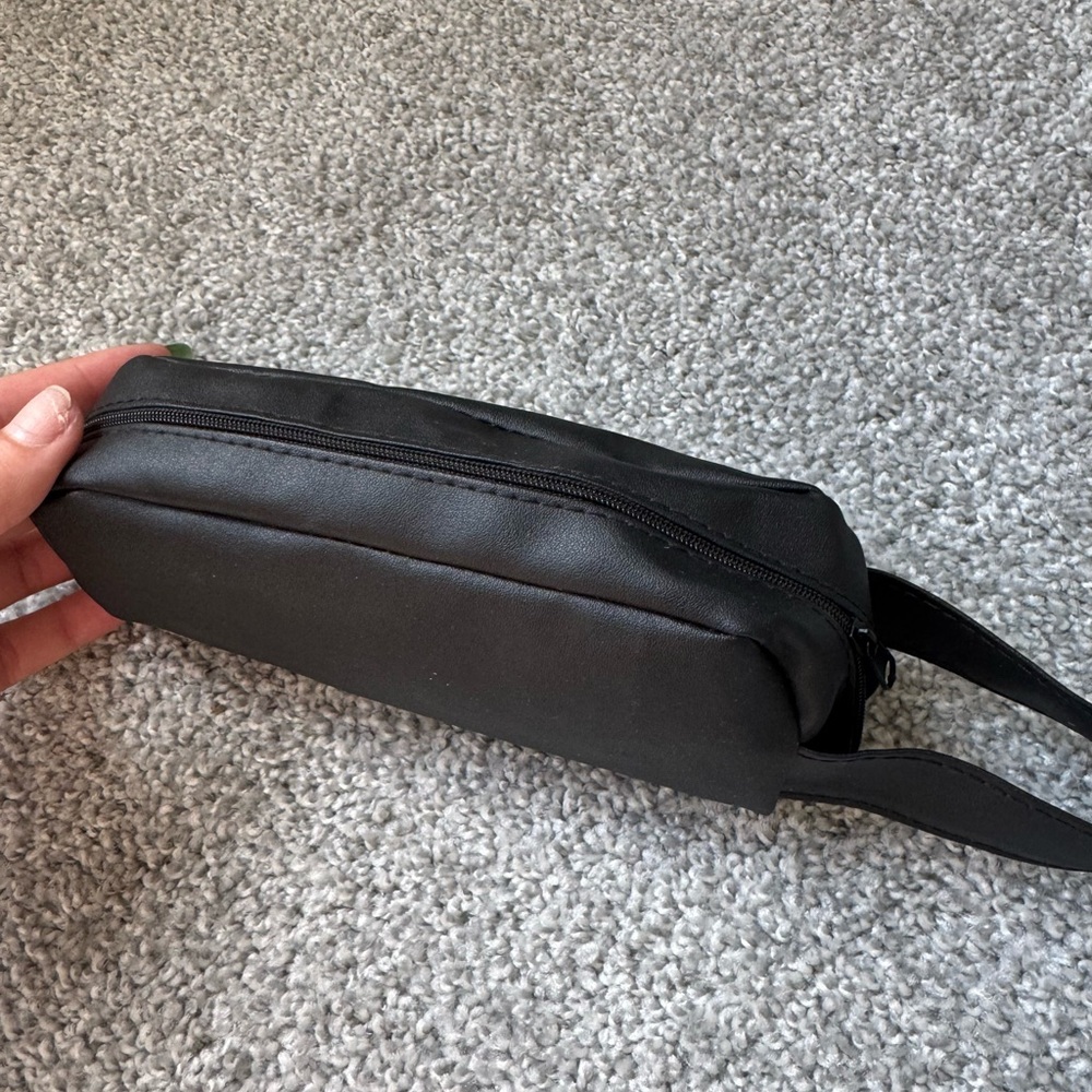 Bathroom travel case